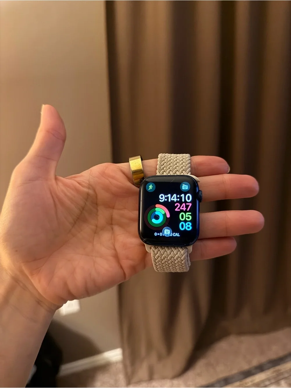 Apple Watch Series 6- 44mm Aluminum